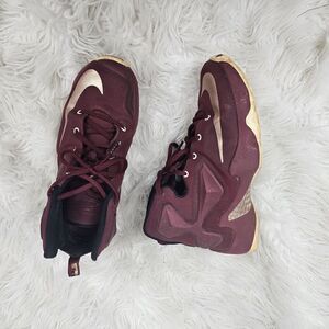 Vintage Nike Lebron 13 XIII  Sz 6 Youth 808709-690 Bronze Team Red James